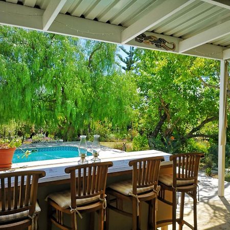 Almond Cottage Bed & Breakfast Somerset West Exterior photo